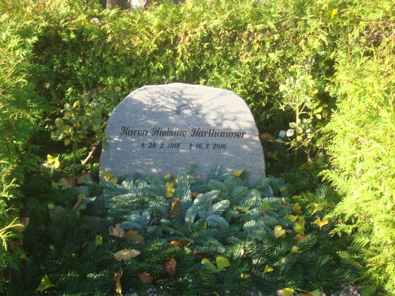 Karen Nielsine Harthimmer.JPG